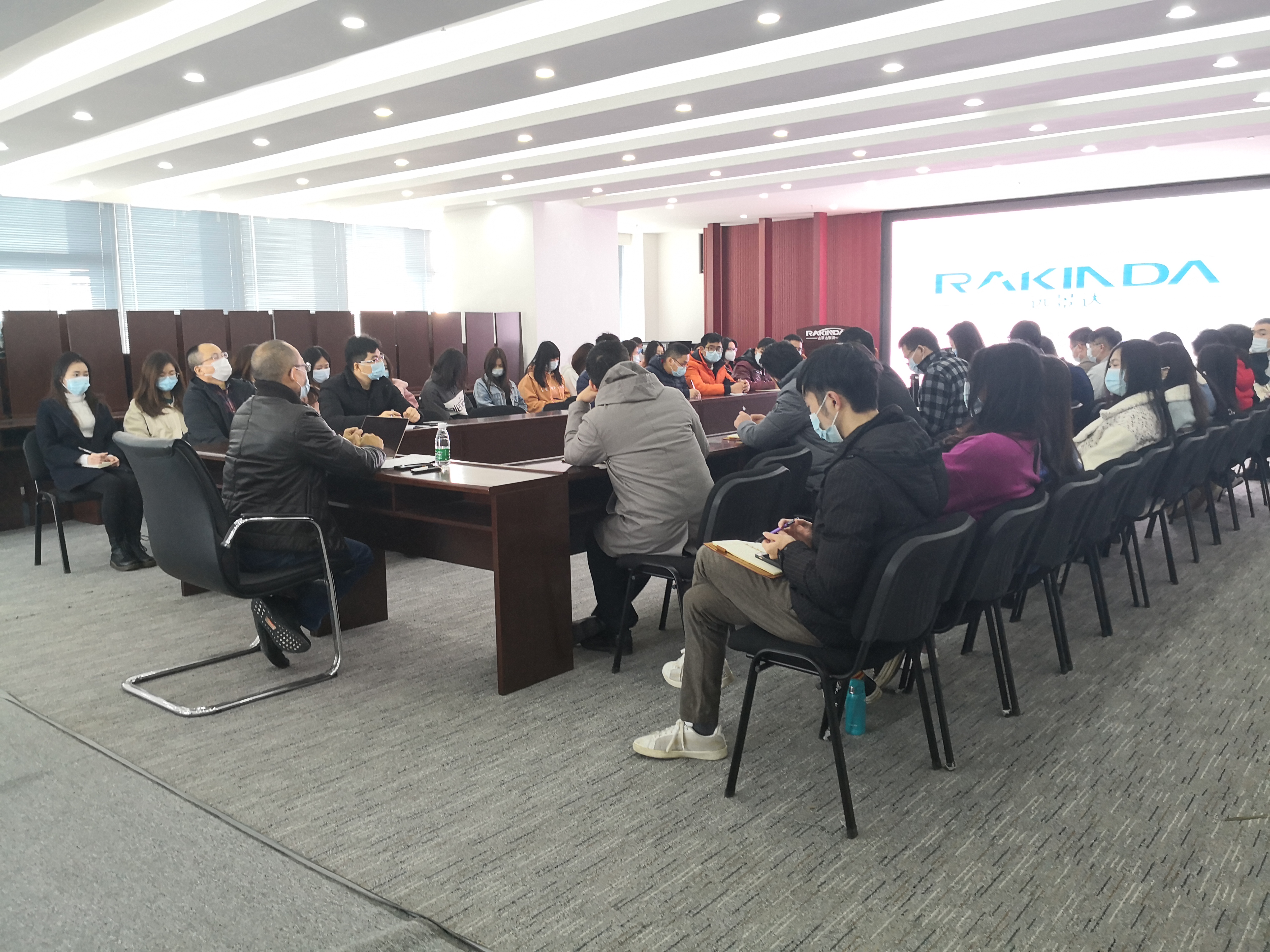遠(yuǎn)景達(dá)集團(tuán)（廣州）召開2020年年終總結(jié)會議