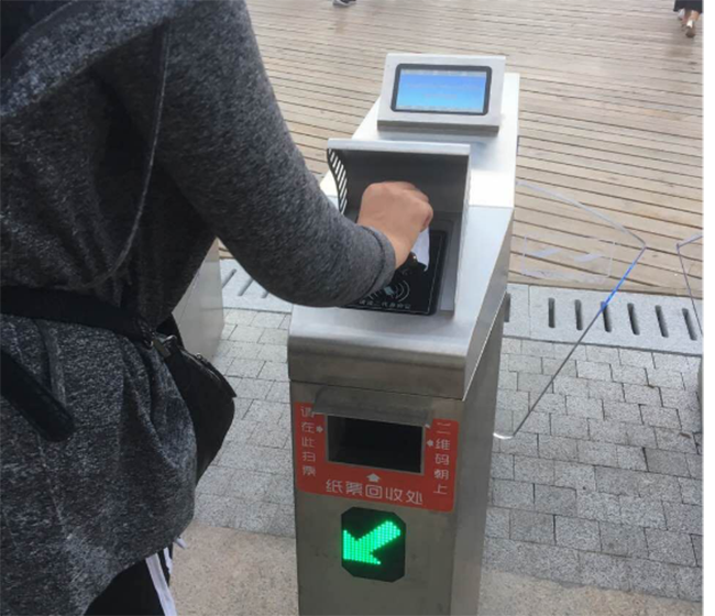 閘機檢票終端結(jié)合二維碼掃描模塊，顛覆傳統(tǒng)更便捷